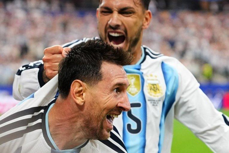 “necu-da-vas-lazem!”-lionel-mesi-upitan-i-o-srbiji-posle-svetskog-rekorda-koji-je-oborio-na-mundijalu “necu-da-vas-lazem!”-lionel-mesi-upitan-i-o-srbiji-posle-svetskog-rekorda-koji-je-oborio-na-mundijalu