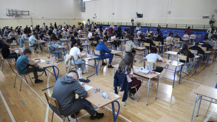 osmaci-razbili-fiziku-i-matematiku,-ali-ovo-im-je-zadalo-ozbiljne-muke!-sta-su-konacni-rezultati-male-mature-pokazali:-preokret-u-odnosu-na-proslu-godinu
