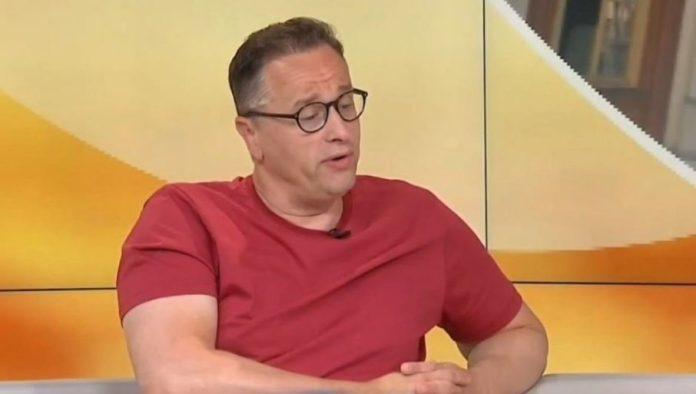 stravicno!-politicar-dokic-i-blokaderi-planiraju-da-ostave-mlade-lekare-bez-diploma,-a-srbiju-bez-doktora!-(video)