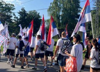 “SRBIJA POBEĐUJE”: Reke ljudi krenule ka prestonici na skup 27. juna (VIDEO) “srbija-pobeduje”:-reke-ljudi-krenule-ka-prestonici-na-skup-27.-juna-(video)