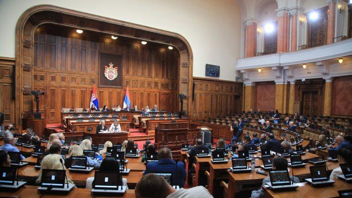 skupstina-srbije-usvojila-izmene-seta-pravosudnih-zakona:-usvojene-i-ostale-tacke-dnevnog-reda