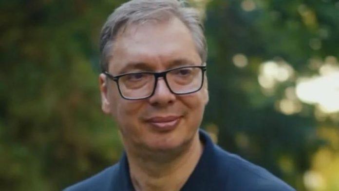 “mi-smo-jedna-porodica”-vucic-podelio-mocan-snimak-–-“vidimo-se-u-beogradu,-27.-juna-u-18-sati”