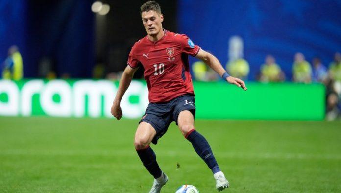 gotovo-se-sa-reprezentacijom:-patrik-sik-vise-nece-igrati-za-cesku