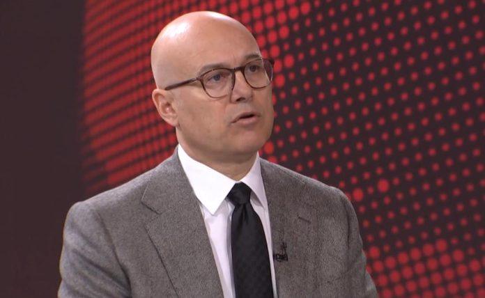 “veliko-narodno-sabranje-pred-vidovdan”-vucevic-najavio-celodnevni-program,-decje-sadrzaje-i-najvecu-srpsku-zastavu-na-velicanstvenom-skupu-u-beogradu