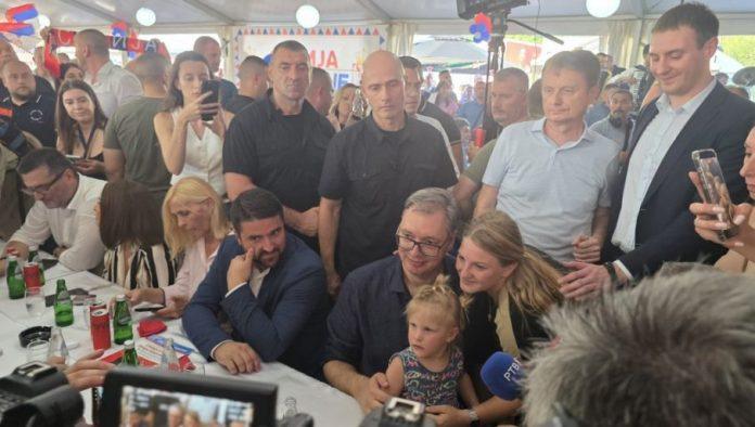proslava-velikog-uspeha-srbije-–-otvorena-deonica-autoputa-adrani-preljina:-vucic-u-oplanicima-(foto/video)