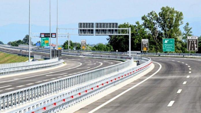 od-beograda-do-kraljeva-za-75-minuta:-svecano-otvorena-deonica-od-preljine-do-adrana-na-moravskom-koridoru