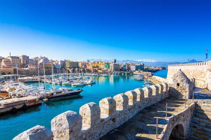 skriveni-raj-na-kritu:-giros-5,-veliko-pivo-4,-more-kao-sa-razglednice-i-all-inclusive-za-330-evra