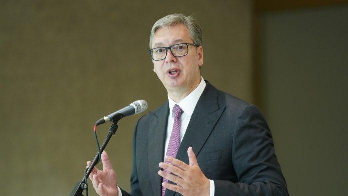 “hvala-srbijo,-pocinjemo-za-sat!”-vucic-se-oglasio-na-instagramu-uoci-govora-na-skupu-sns-(video)