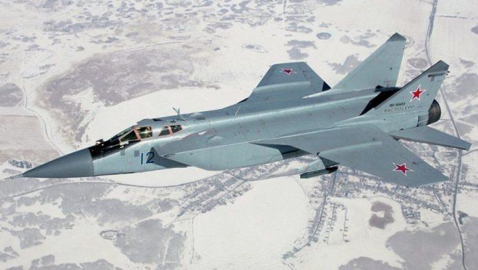 rusija-seje-strah-na-arktiku!-putin-salje-najbrza-nebeska-cudovista:-mig-31bm-spreman-za-akciju!