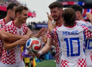 HRVATSKA POBEDILA GANU: “Vatreni” u finišu slomili “crne zvezde” i prošli u nokaut fazu Mundijala (FOTO/VIDEO) hrvatska-pobedila-ganu:-“vatreni”-u-finisu-slomili-“crne-zvezde”-i-prosli-u-nokaut-fazu-mundijala-(foto/video)