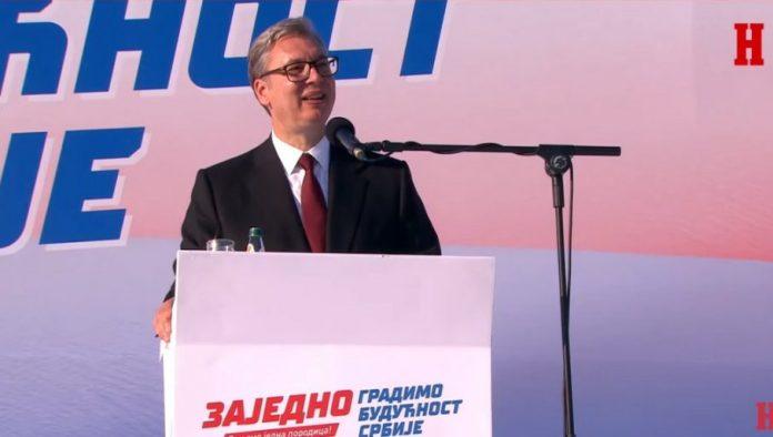 prve-vuciceve-reci-na-velikom-skupu:-ljudi-su-nam-najvazniji!
