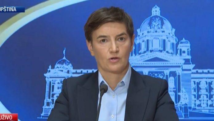 brnabic-poklopila-ajs!-hteli-da-slazu-o-broju-okupljenih,-pa-ih-docekao-odgovor-predsednice-skupstine
