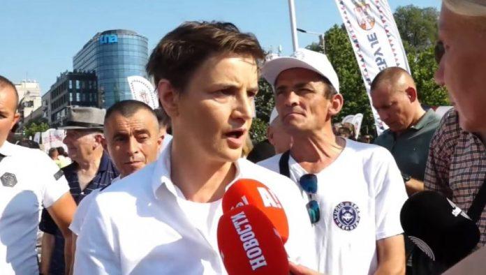 brnabic:-najvaznija-poruka-vucica-–-ujedinjena-srbija