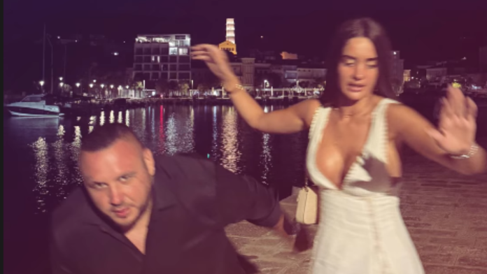 “ne-bi-me-izdala-nikada”-sok-potez-filipa-cara!-objavio-sliku-sa-andelom-iz-hrvatske,-ona-u-haljini-bez-brushaltera:-prste-emocije