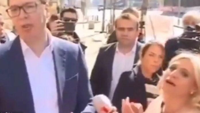 aplaudirala-vucicu,-pa-drzala-govor-na-blokaderskom-skupu!-istina-je,-sve-se-vidi-na-vidovdan!-(video)