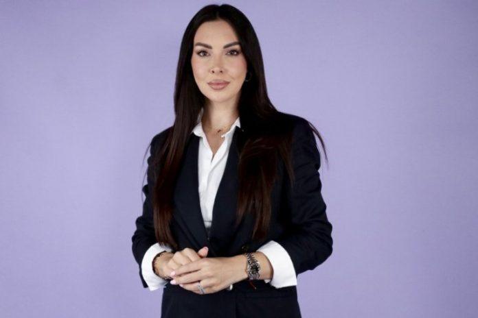 gabrijela-pejcev-rasplakala-srbiju!-“posle-tatine-smrti-samo-sam-trazila-spas!”-–-suze-same-teku!