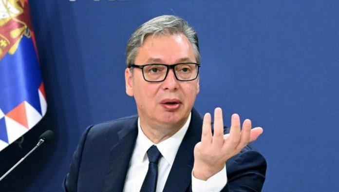 vucic-otkrio:-evo-koliko-ce-novca-dobiti-primaoci-socijalne-pomoci-i-decijeg-dodatka