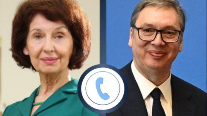 “razmenili-smo-misljenja”-vucic-razgovarao-sa-siljanovskom-davkovom:-“srbija-ostaje-posvecena-ocuvanju-mira-i-stabilnosti”