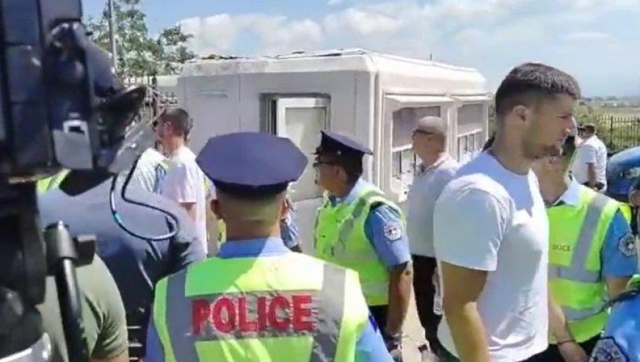 albanci-zgrozili-austriju-vilimski/kraus:-“ostro-osudujemo-postupanje-policije-na-gazimestanu-na-tzv.-kosovu”-(video) albanci-zgrozili-austriju-vilimski/kraus:-“ostro-osudujemo-postupanje-policije-na-gazimestanu-na-tzv.-kosovu”-(video)