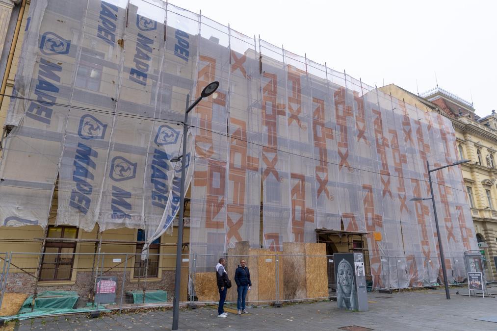 najstarija-pozorisna-sala-u-srbiji-dobija-novo-ruho:-u-obnovu-scene-ulozeno-skoro-43-miliona-dinara! najstarija-pozorisna-sala-u-srbiji-dobija-novo-ruho:-u-obnovu-scene-ulozeno-skoro-43-miliona-dinara!