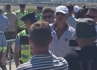 KURTI NEMA NI STIDA, NI SRAMA: Hapšenje na Gazimestanu mu nije dovoljno, pa sada “udara” paprene kazne i proteruje narod (VIDEO) kurti-nema-ni-stida,-ni-srama:-hapsenje-na-gazimestanu-mu-nije-dovoljno,-pa-sada-“udara”-paprene-kazne-i-proteruje-narod-(video)
