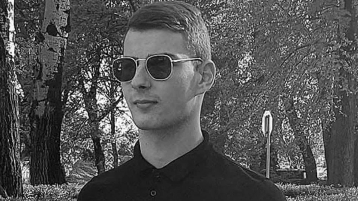 danas-sahrana-policajca-bogdana-(23)-drina-odnela-jos-jedan-mladi-zivot,-porodica-i-prijatelji-se-oprastaju:-“ostaje-secanje-na-mladica-velikog-srca-i-cestitog-kolegu” danas-sahrana-policajca-bogdana-(23)-drina-odnela-jos-jedan-mladi-zivot,-porodica-i-prijatelji-se-oprastaju:-“ostaje-secanje-na-mladica-velikog-srca-i-cestitog-kolegu”
