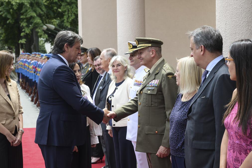 sastanak-ministara-odbrane-srbije-i-spanije:-unapredenje-vojne-saradnje-i-zajednicki-angazman-u-unifil-u sastanak-ministara-odbrane-srbije-i-spanije:-unapredenje-vojne-saradnje-i-zajednicki-angazman-u-unifil-u