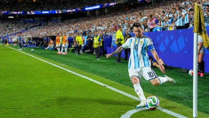 prenos,-argentina-–-zelenortska-ostrva:-magija-lionela-mesija!-(video)