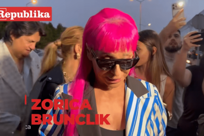 zorica-brunclik-napusta-pinkove-zvezde?!-pevacica-na-pitanje-republike-ostro-presekla:-ostavila-sam-zivce!-(video)