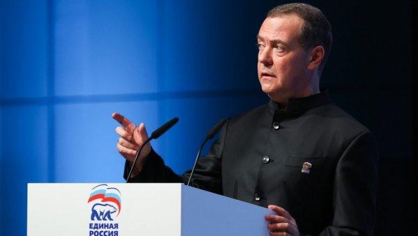 medvedev-upozorava:-iran-ima-oruzje-koje-moze-da-paralise-svet! medvedev-upozorava:-iran-ima-oruzje-koje-moze-da-paralise-svet!