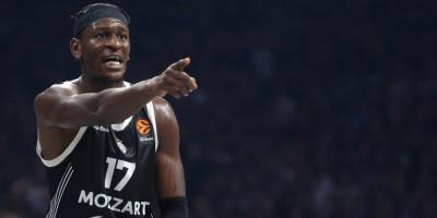 isak-bonga-ekspresno-pronasao-novi-klub?-potpisao-ugovor-na-tri-godine-tezak-7,5-miliona-evra isak-bonga-ekspresno-pronasao-novi-klub?-potpisao-ugovor-na-tri-godine-tezak-7,5-miliona-evra