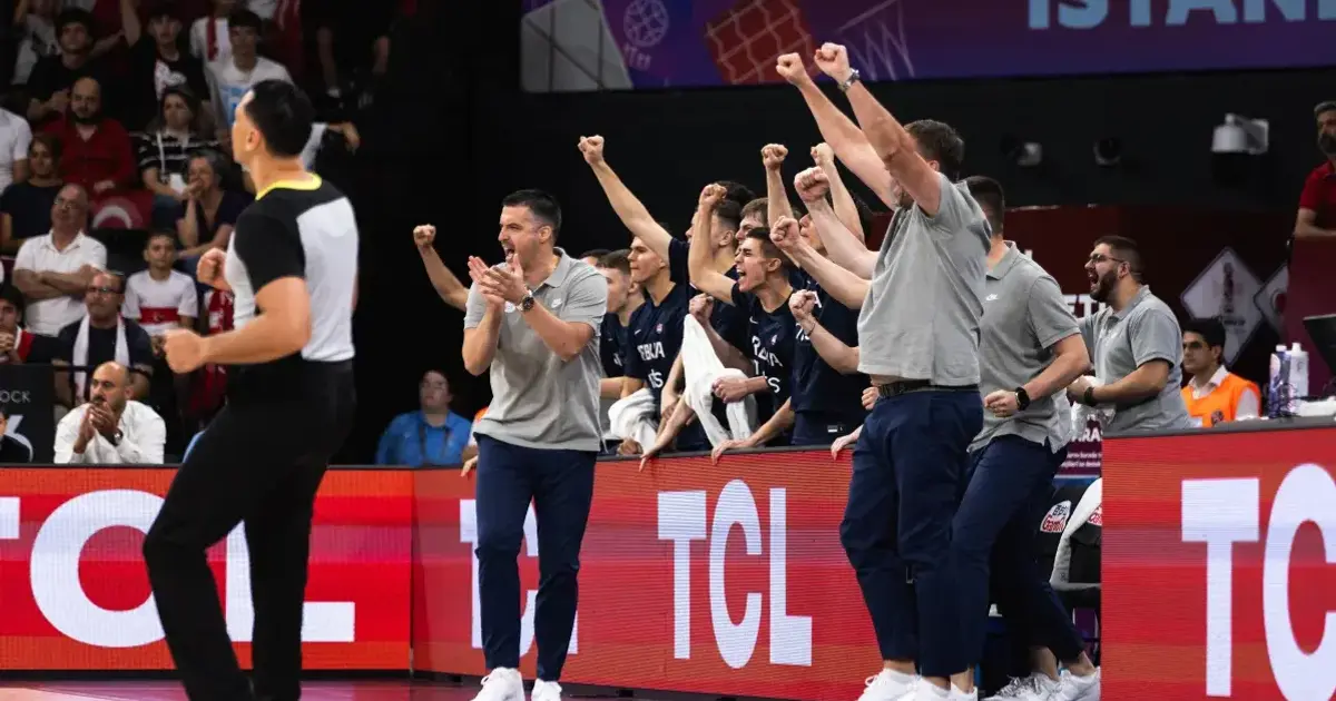 dva-finala-za-godinu-dana-–-srbija-ima-selektora-za-buducnost:-ko-je-covek-koji-je-odveo-orlice-u-borbu-za-svetsko-zlato dva-finala-za-godinu-dana-–-srbija-ima-selektora-za-buducnost:-ko-je-covek-koji-je-odveo-orlice-u-borbu-za-svetsko-zlato