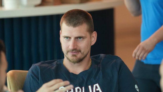 “ovde-sam-protiv-zvezde-promasio-sut-za-pobedu”:-jokic-stao-pred-novinare,-pa-odusevio-srbiju