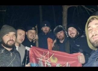 LICEMERSTVO BORISA PEJOVIĆA: Nekada se slikao sa srpskom trobojkom, a sada napada Srbiju i Vučića (FOTO) licemerstvo-borisa-pejovica:-nekada-se-slikao-sa-srpskom-trobojkom,-a-sada-napada-srbiju-i-vucica-(foto)