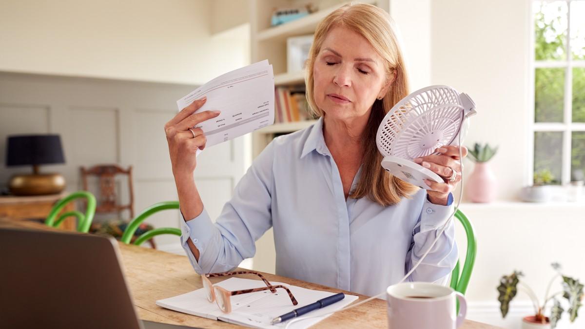 6-mitova-o-menopauzi:-strucnjaci-otkrivaju-zasto-vaga-laze-i-kada-je-trudnoca-i-dalje-moguca 6-mitova-o-menopauzi:-strucnjaci-otkrivaju-zasto-vaga-laze-i-kada-je-trudnoca-i-dalje-moguca