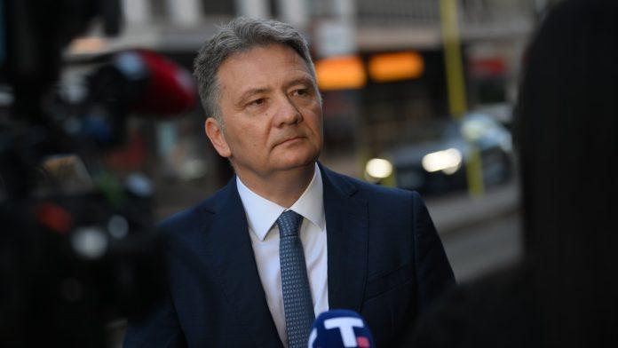 srbija-na-prvom-globalnom-dijalogu-un-o-vestackoj-inteligenciji,-mihailo-jovanovic-iz-zeneve:-“na-drugom-smo-mestu-u-evropi-po-zrelosti-digitalne-infrastrukture”