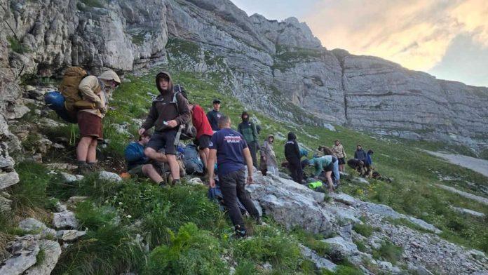 (foto)-drama-na-zabljaku!-planinari-iz-belgije-digli-uzbunu-usred-noci,-trazili-evakuaciju-helikopterom