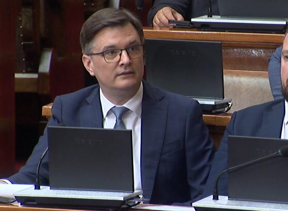 jovanov-ostro-porucio-opoziciji:-rugali-ste-se-svakoj-pomoci-za-gradane-–-narod-srbije-nije-na-prodaju-(video) jovanov-ostro-porucio-opoziciji:-rugali-ste-se-svakoj-pomoci-za-gradane-–-narod-srbije-nije-na-prodaju-(video)