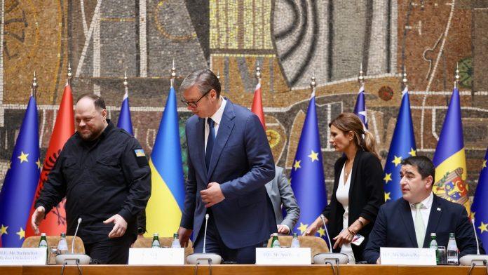 “moramo-da-zavrsimo-ovu-sagu-oko-nis-a-i-mol-a!”-vucic-se-zahvalio-trampu:-uskoro-resenje