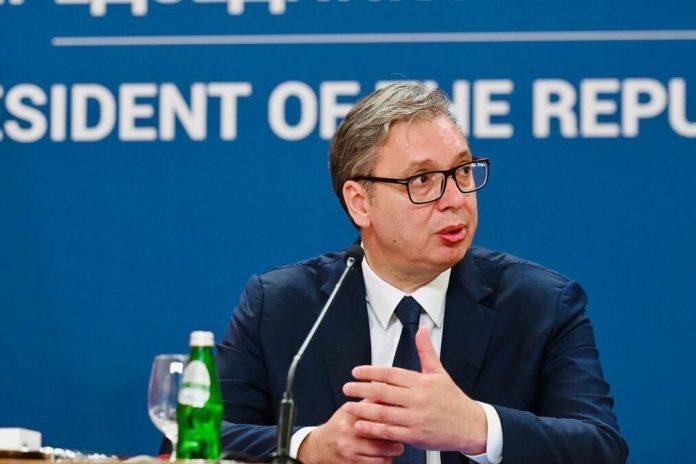vucic-reagovao-na-sramnu-odluku-crne-gore-najveci-broj-ljudi-govori-srpskim-jezikom,-koji-nije-sluzbeni-jezik,-i-to-govori-o-antisrpskoj-prirodi-rezima