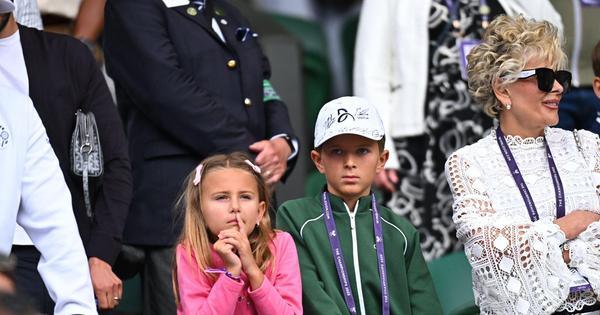 odrekla-se-srpskog-imena,-postala-kanadska-milijarderka-i-opet-je-u-novakovoj-lozi:-ko-je-ubavka,-najmocnija-dokoviceva-podrska-na-vimbldonu? odrekla-se-srpskog-imena,-postala-kanadska-milijarderka-i-opet-je-u-novakovoj-lozi:-ko-je-ubavka,-najmocnija-dokoviceva-podrska-na-vimbldonu?