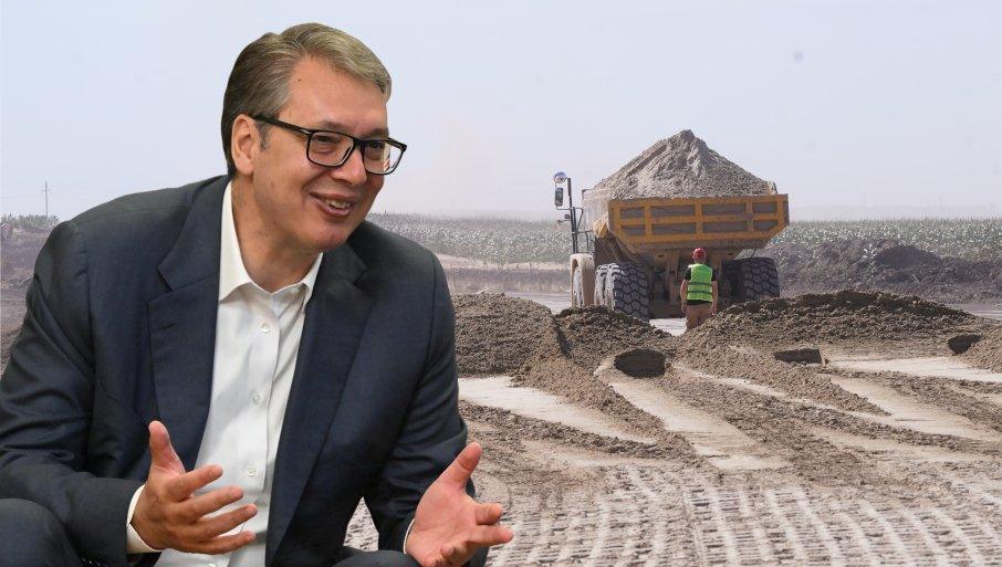 “osmeh-vojvodine”-potpuno-menja-sever-srbije:-vucic-sa-gradilista-otkrio-rok-za-novu-brzu-saobracajnicu-(foto/video) “osmeh-vojvodine”-potpuno-menja-sever-srbije:-vucic-sa-gradilista-otkrio-rok-za-novu-brzu-saobracajnicu-(foto/video)