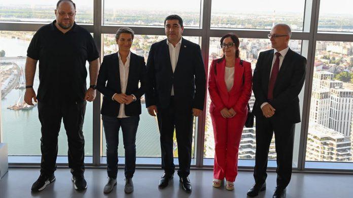 “sa-najvise-tacke-sam-im-pokazala-koliko-se-beograd-promenio”-brnabic-posle-prvog-dana-konferencije-predsednika-parlamenata-kandidata-za-clanstvo-u-eu:-“drago-mi-je-sto-ce-nasi-gosti-poneti-ovakvu-sliku-srbije”-(foto)