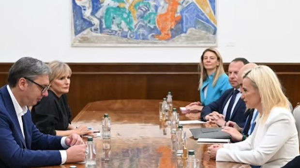 Вучић-са-НАЛЕД-ом-и-Етно-мрежом-о-побољшању-квалитета-услуга-за-грађане-и-привреду Вучић-са-НАЛЕД-ом-и-Етно-мрежом-о-побољшању-квалитета-услуга-за-грађане-и-привреду