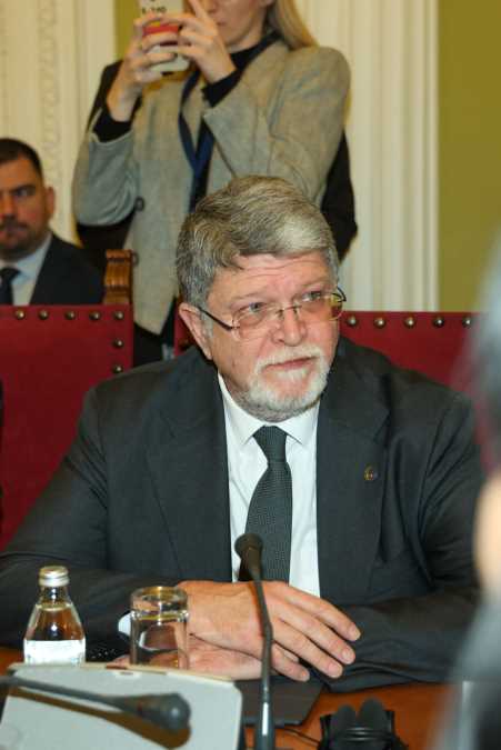 skandalozno-mesanje-u-rad-tuzilastva:-picula-amandmanima-pokusava-da-zaustavi-istragu-o-“zvucnom-topu”? skandalozno-mesanje-u-rad-tuzilastva:-picula-amandmanima-pokusava-da-zaustavi-istragu-o-“zvucnom-topu”?