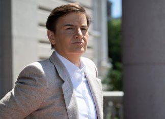 “TEŠKO DA MOŽE JADNIJE I BEDNIJE” Brnabić: Zabrinuti zbog pogoršanja položaja novinara, a ne reaguju kad im koleginice nazivaju prostitutkama “tesko-da-moze-jadnije-i-bednije”-brnabic:-zabrinuti-zbog-pogorsanja-polozaja-novinara,-a-ne-reaguju-kad-im-koleginice-nazivaju-prostitutkama