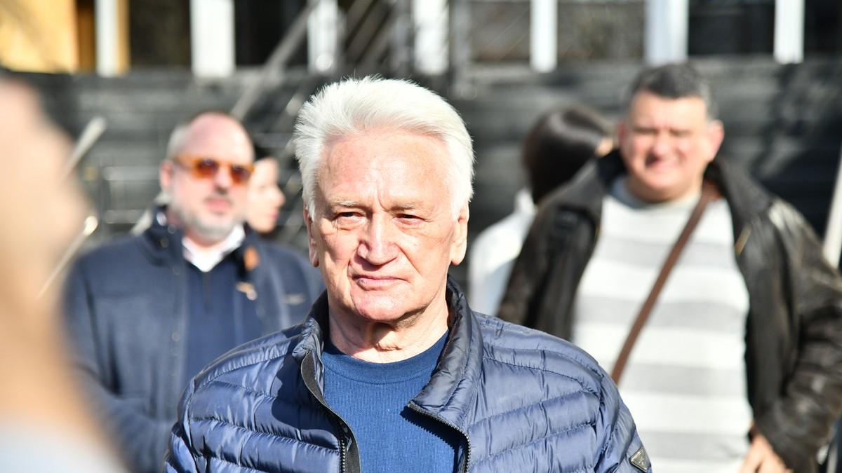 bivsi-nacelnik-generalstaba-vojske-jugoslavije-momcilo-perisic-pusten-na-slobodu bivsi-nacelnik-generalstaba-vojske-jugoslavije-momcilo-perisic-pusten-na-slobodu