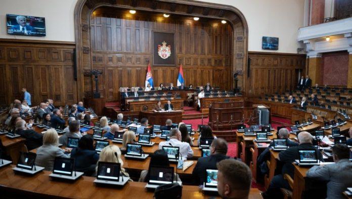 18-tacaka-dnevnog-reda:-poslanici-skupstine-srbije-nastavili-raspravu