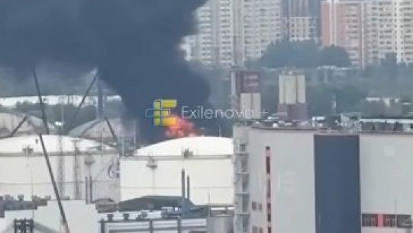 udar-na-rusku-zilu-kucavicu,-crni-dim-nad-moskvom:-brutalno-pogodena-rafinerija-u-prestonici-(video) udar-na-rusku-zilu-kucavicu,-crni-dim-nad-moskvom:-brutalno-pogodena-rafinerija-u-prestonici-(video)