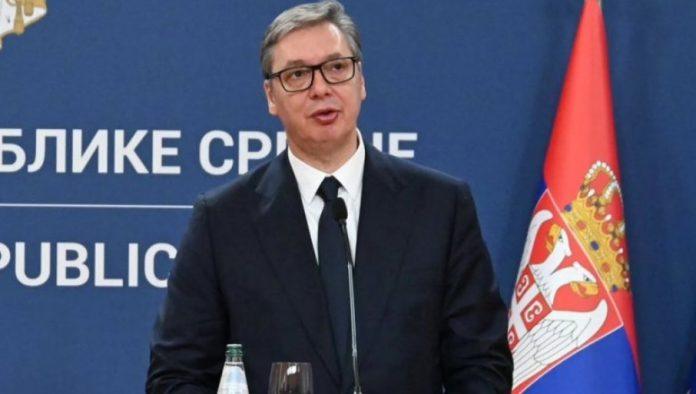 penzioneri-najvise-zaduzili-zemlju-analiticari:-blokaderi-nemaju-pravo-da-im-zabrane-ucesce-u-drustvenom-i-politickom-zivotu